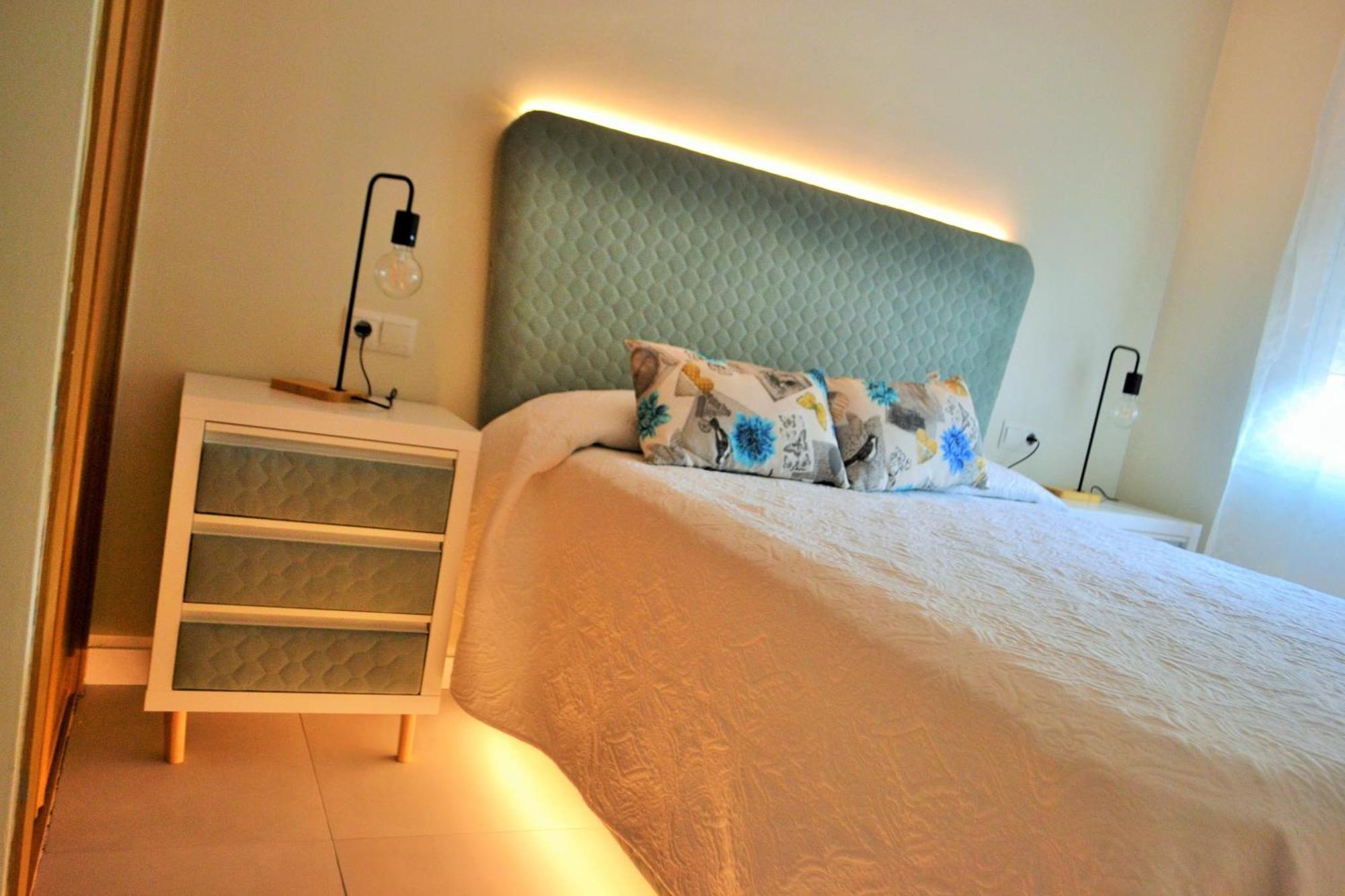 Apartamentos Garage Centro Малага Екстериор снимка