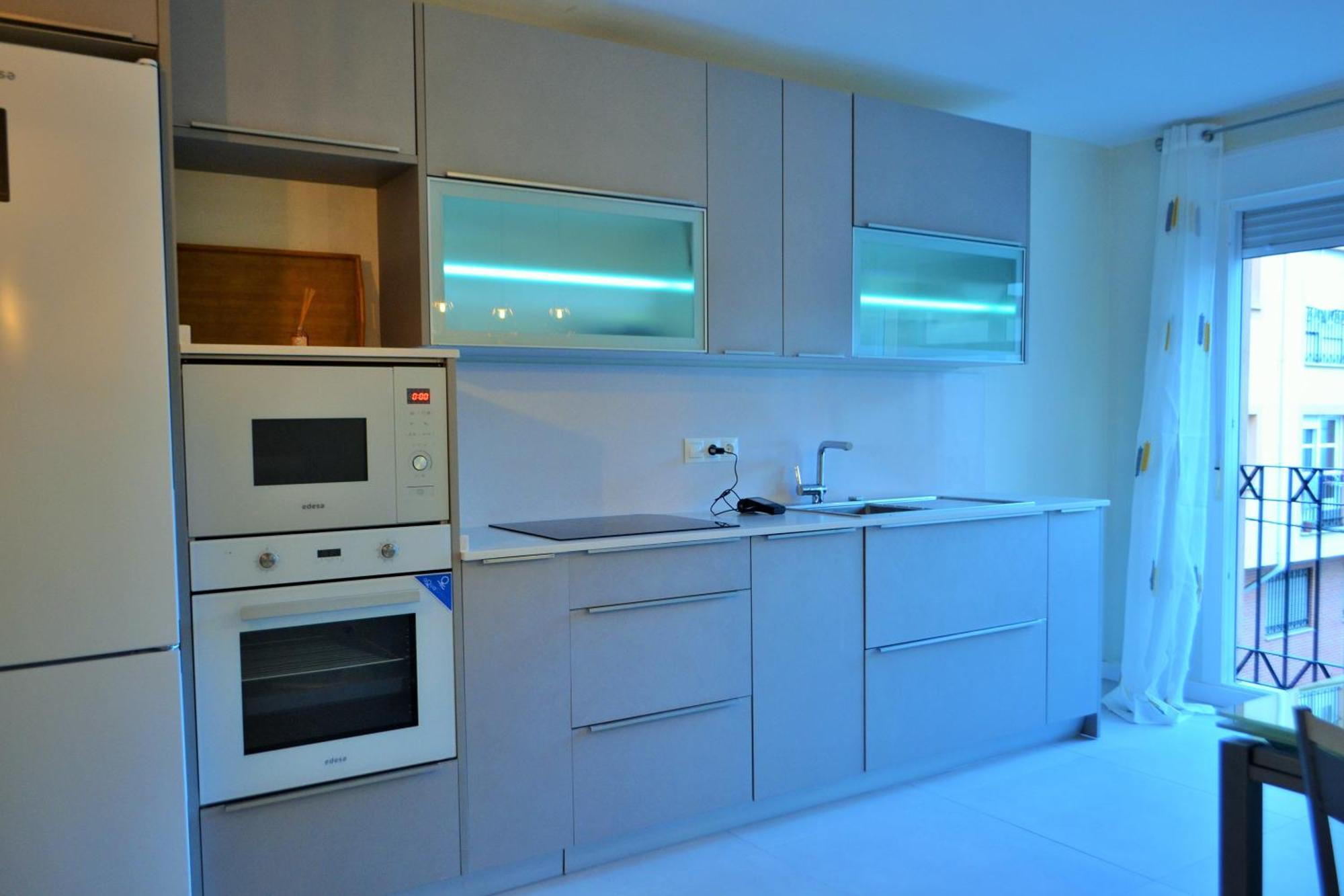 Apartamentos Garage Centro Малага Екстериор снимка