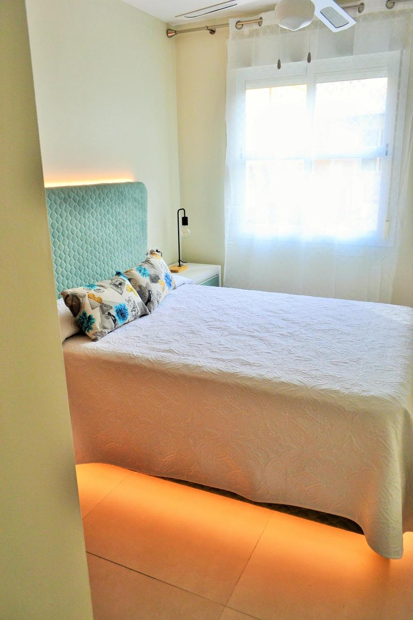 Apartamentos Garage Centro Малага Екстериор снимка