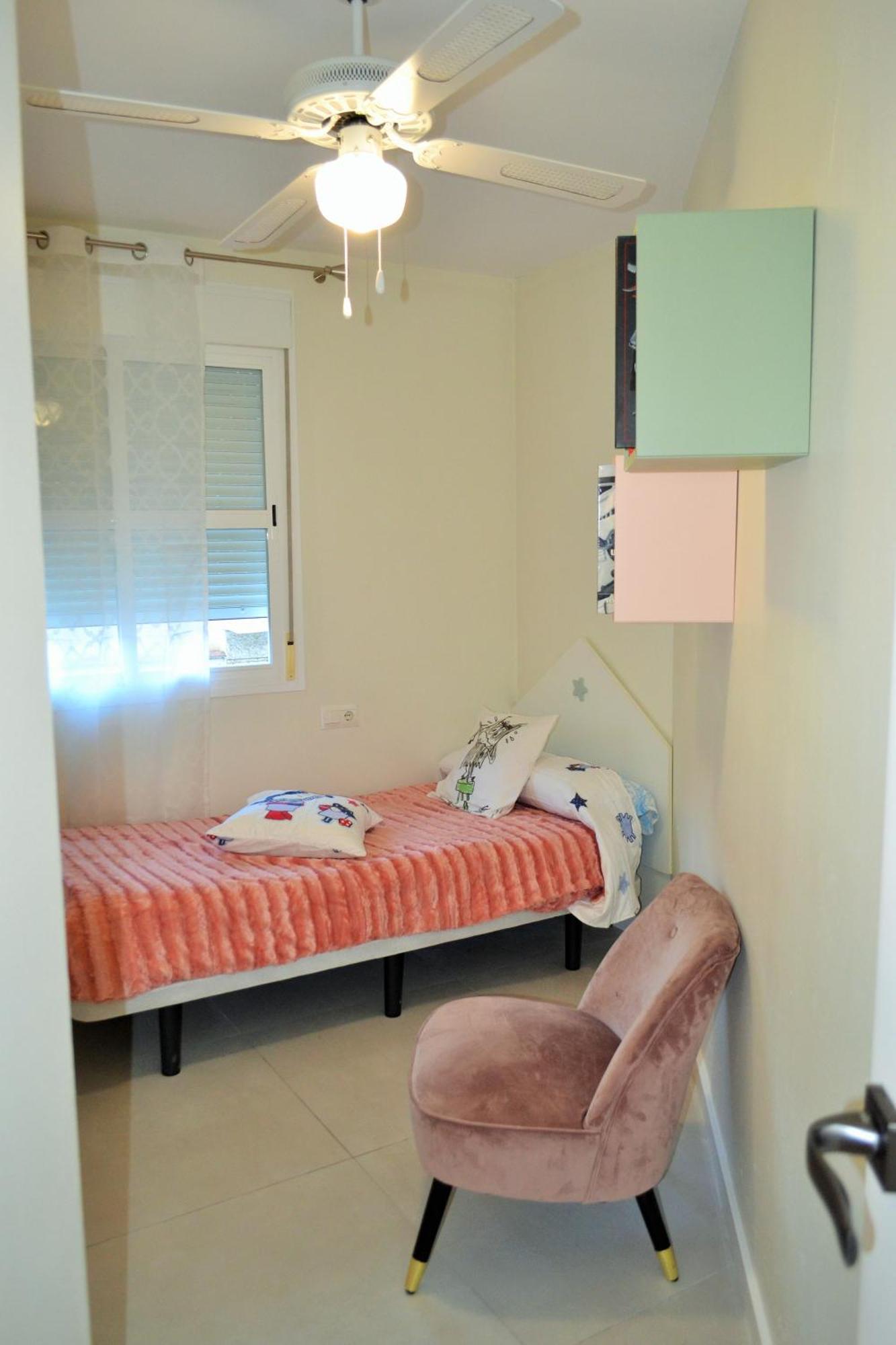 Apartamentos Garage Centro Малага Екстериор снимка
