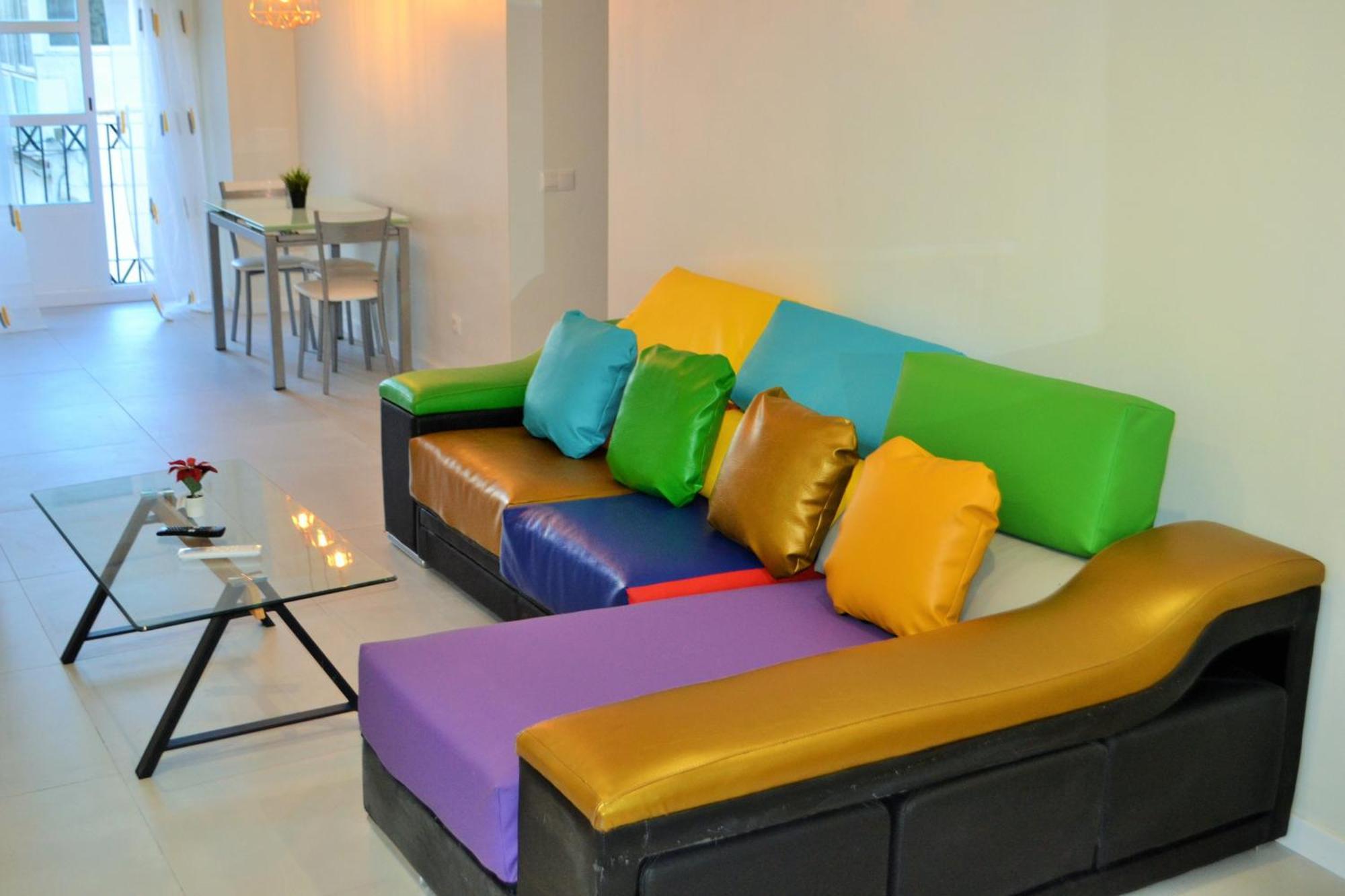 Apartamentos Garage Centro Малага Екстериор снимка